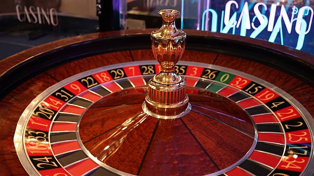 Live football match coverage on delicuan slot platform